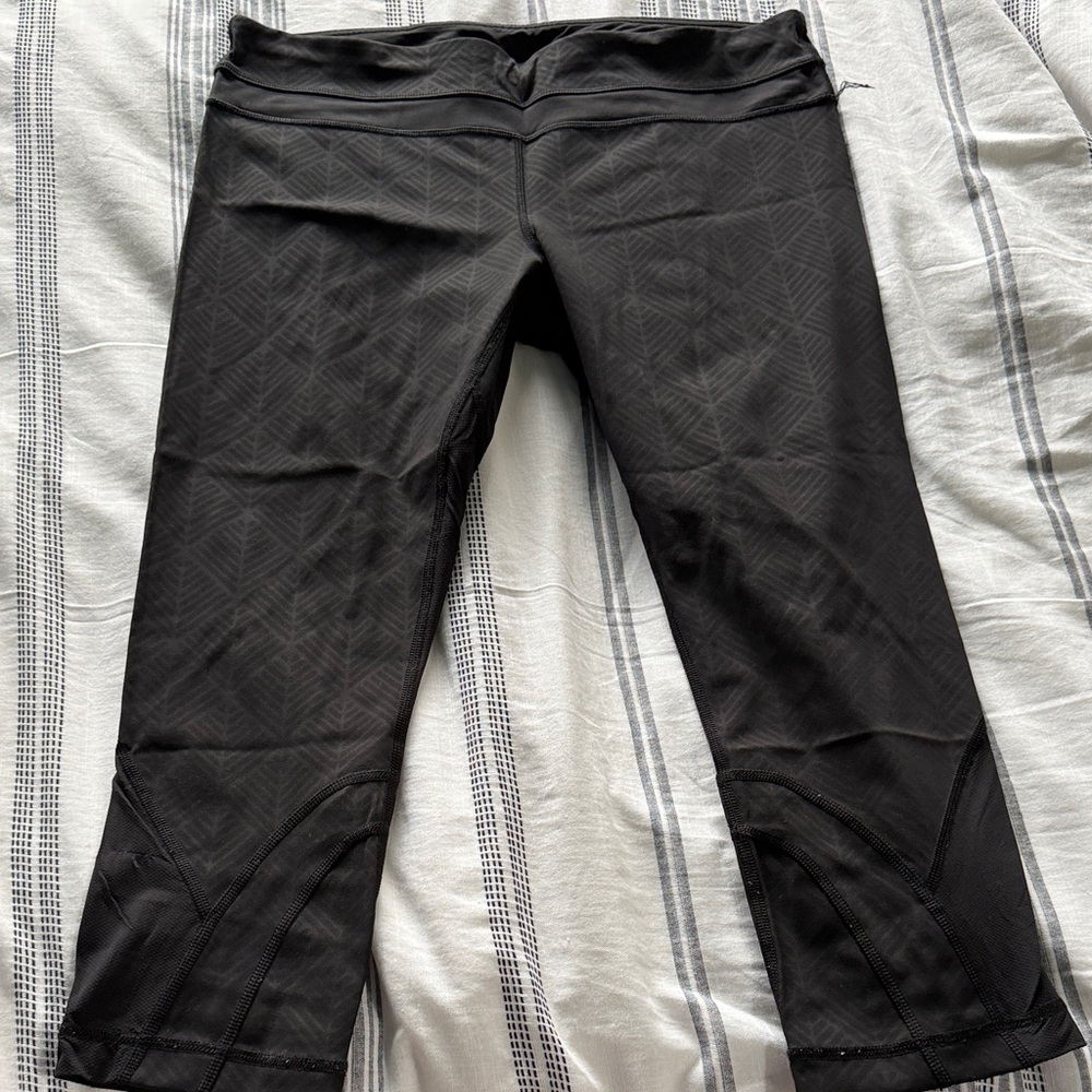 Lululemon Black Geometric Patterned Leggings